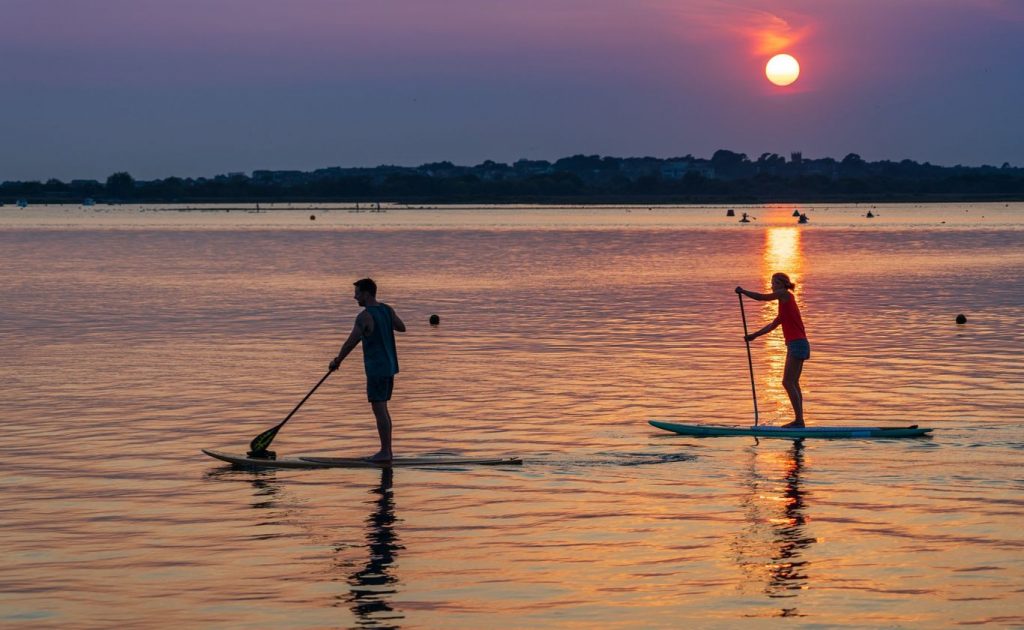 5 perfect dates in hertfordshire; paddle boarding